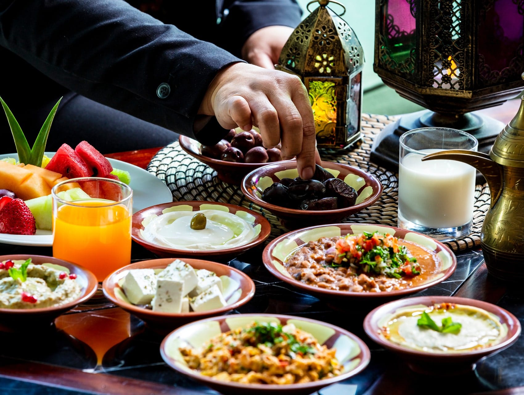 What is Suhoor? What to eat in Sahur?